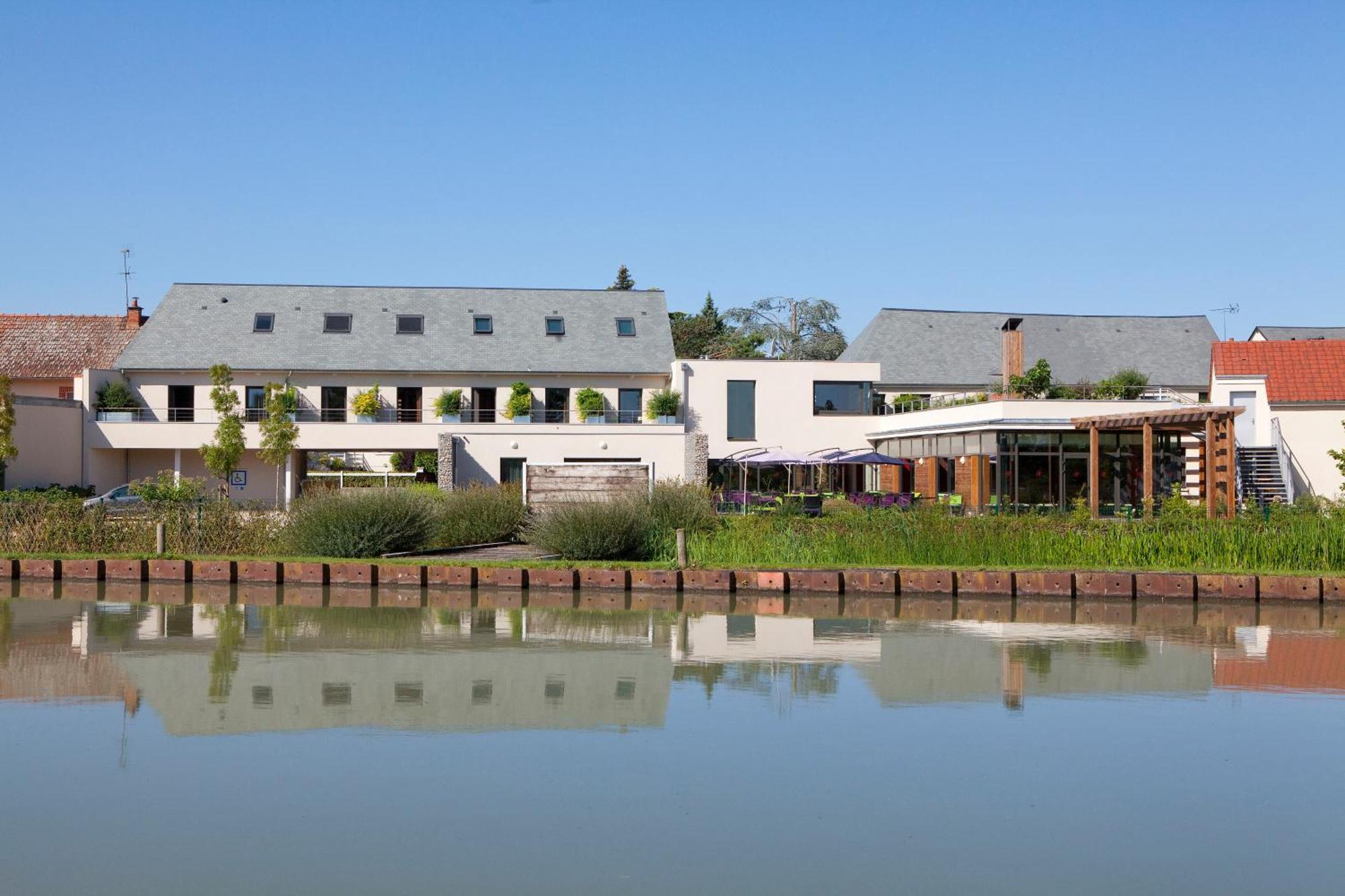 Logis Hotel Terre De Loire Belleville-sur-Loire Екстер'єр фото