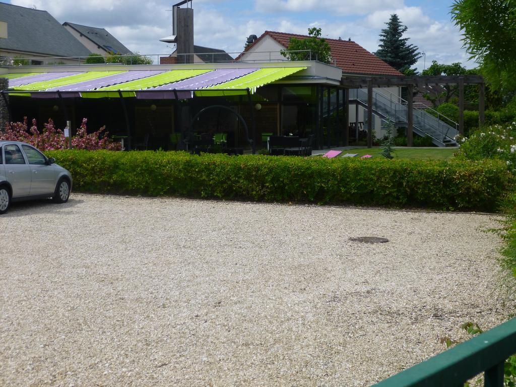 Logis Hotel Terre De Loire Belleville-sur-Loire Екстер'єр фото