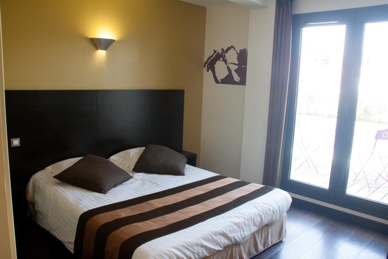 Logis Hotel Terre De Loire Belleville-sur-Loire Екстер'єр фото