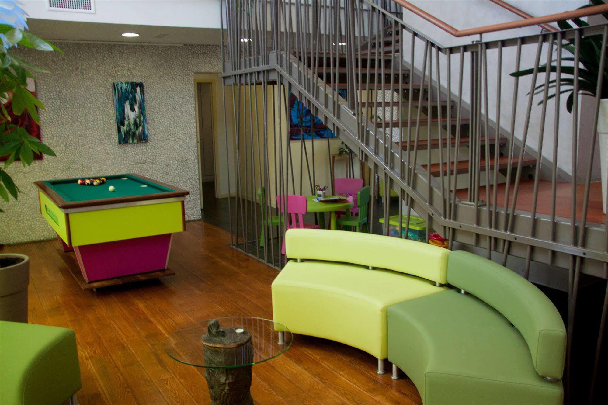 Logis Hotel Terre De Loire Belleville-sur-Loire Екстер'єр фото